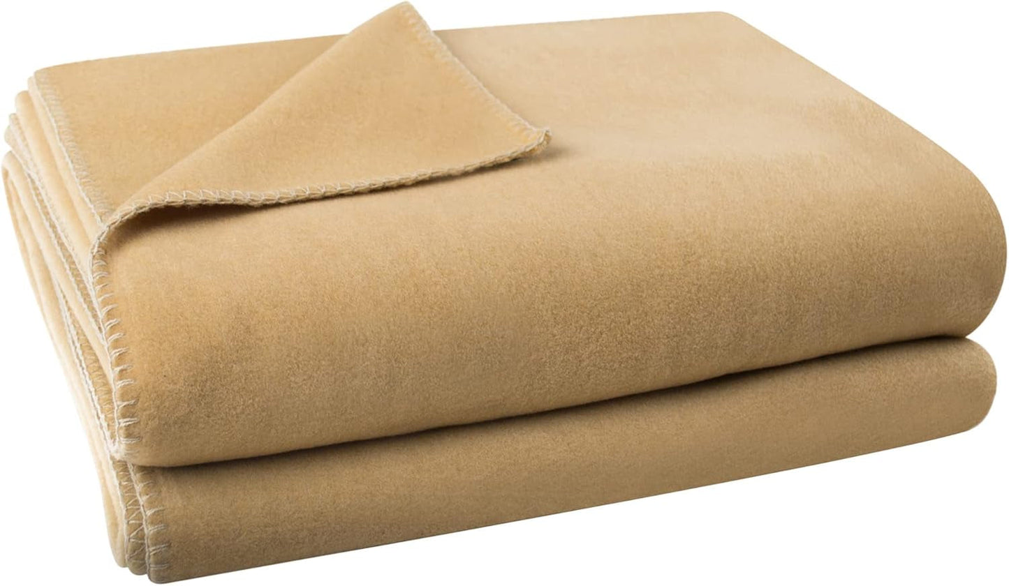 Zoeppritz-Decke in der Farbe Beige, aus 65 % Polyester, 35 % Viskose, Größe: 160 x 200 cm, 103291-810-160 x 200, 810 Kamelbetten und Decken „Zoeppritz seit 1828“, Standardtitel