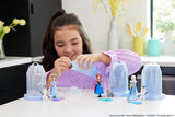 Mattel Disney Frozen Ice Reveal, kleine Puppe mit flauschigem Eisgel und 6 Überraschungen, inklusive Freundfigur und Zubehör (Puppen können variieren) HRN77
