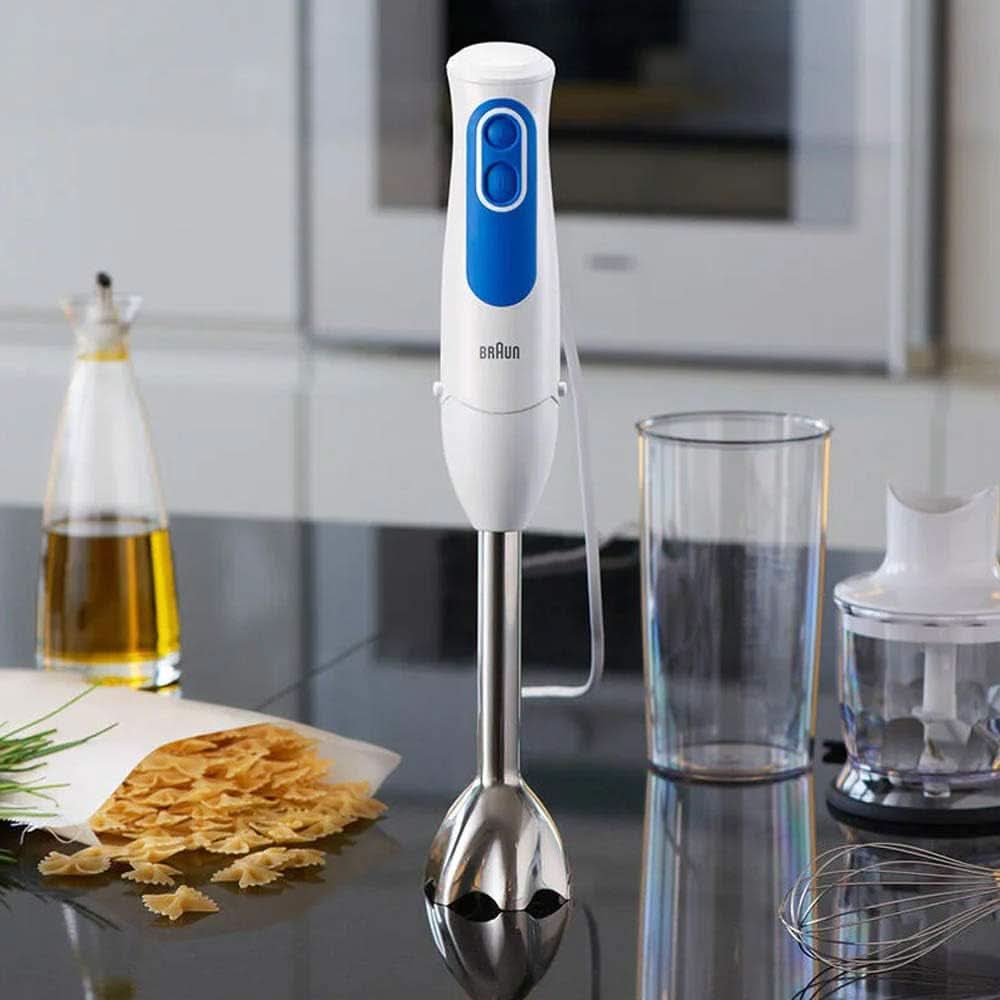 Braun Household Stabmixer MQ 3035 WH - Multiquick 3 Pürierstab Mit Edelstahl-Mixfuß, 2 Geschwindigkeiten, Spritzschutz, Spülmaschinenfest, Zerkleinerer, Schneebesen & 600Ml Mix- Und Messbecher, Weiß Kitchen Naty Shop