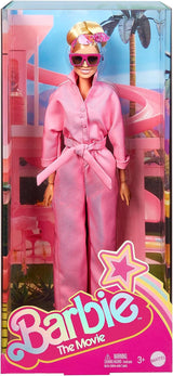BARBIE THE MOVIE Margot Robbie – Puppe mit Kaugummi-Rosa Jumpsuit, Messy Updo, Sonnenbrille, Kopftuch, Wedge-Sneakers, Sammlerverpackung, für Kinder ab 3 Jahren, HRF29