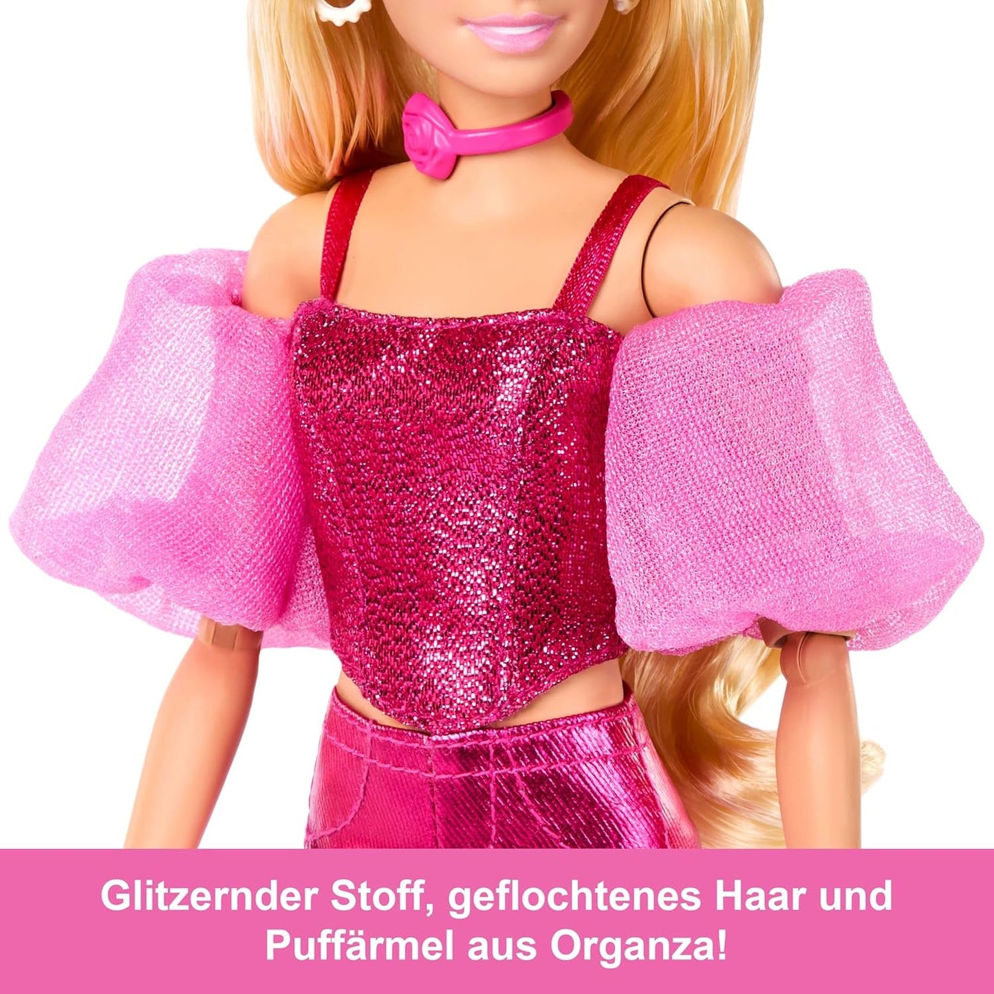 Barbie Deluxe Style Nr. 5-Puppe in einem metallischen rosa-blonden Outfit mit glitzerndem Oberteil und glitzernden Hosen, mit Accessoires wie einer rosa Halskette und einer Handtasche, JFP40
