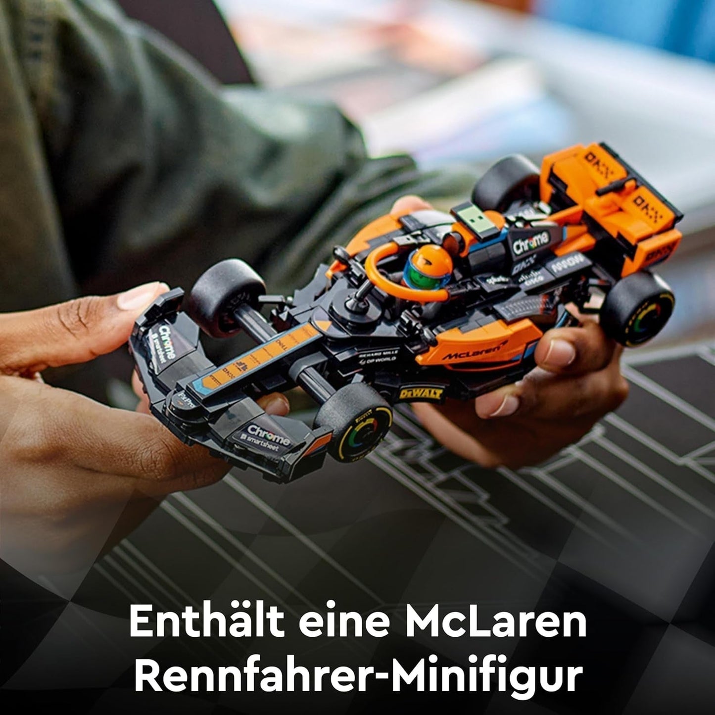 LEGO Speed Champions Mclaren Formel-1-Rennwagen 2023, Spielzeug für Jungen und Mädchen ab 9 Jahren, die gerne selbstständig spielen, baubares Fahrzeugmodell, Kinderzimmerdekoration 76919 Bausets Besuchen Sie den LEGO-Store