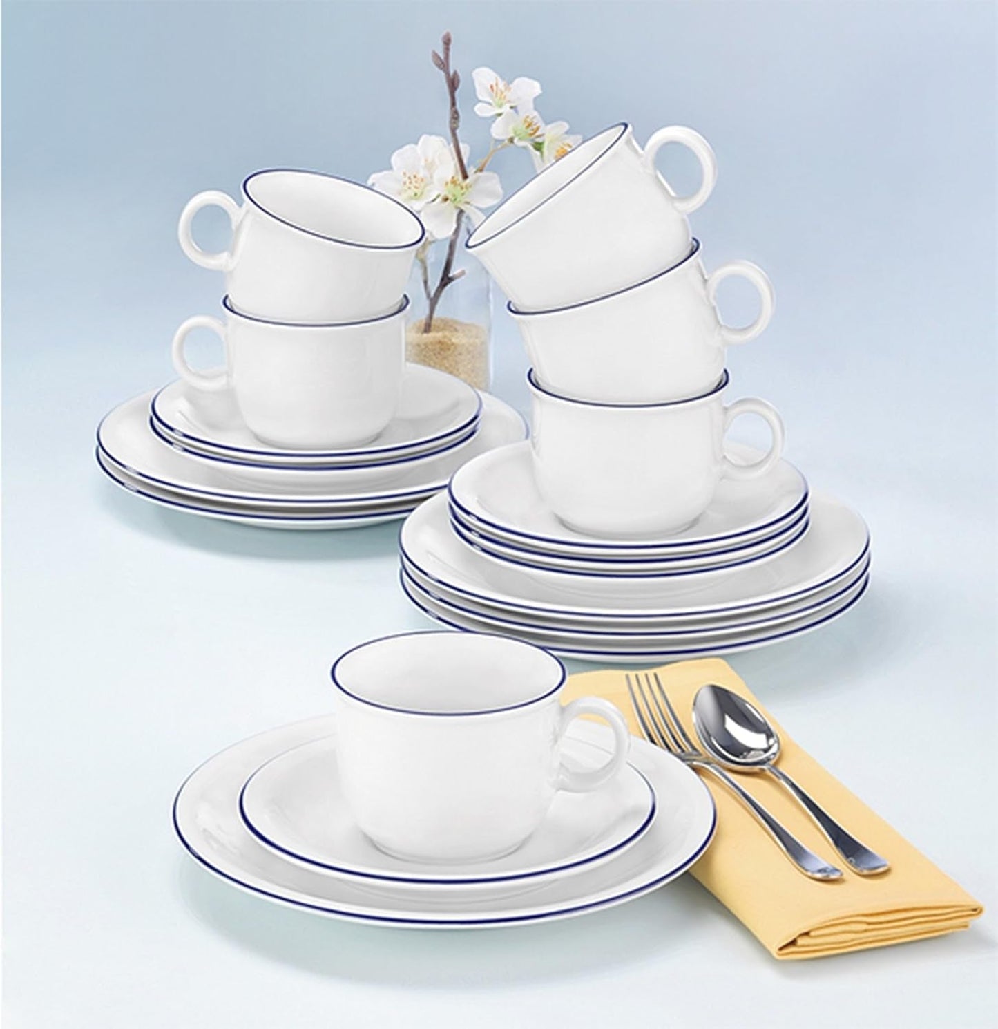 Seltmann Weiden 18-teiliges Kaffeeservice | Kompaktserie, blauer Rand | Das Set beinhaltet 6 Frühstücksteller, 6 Kaffeetassen und 6 Untertassen, blau