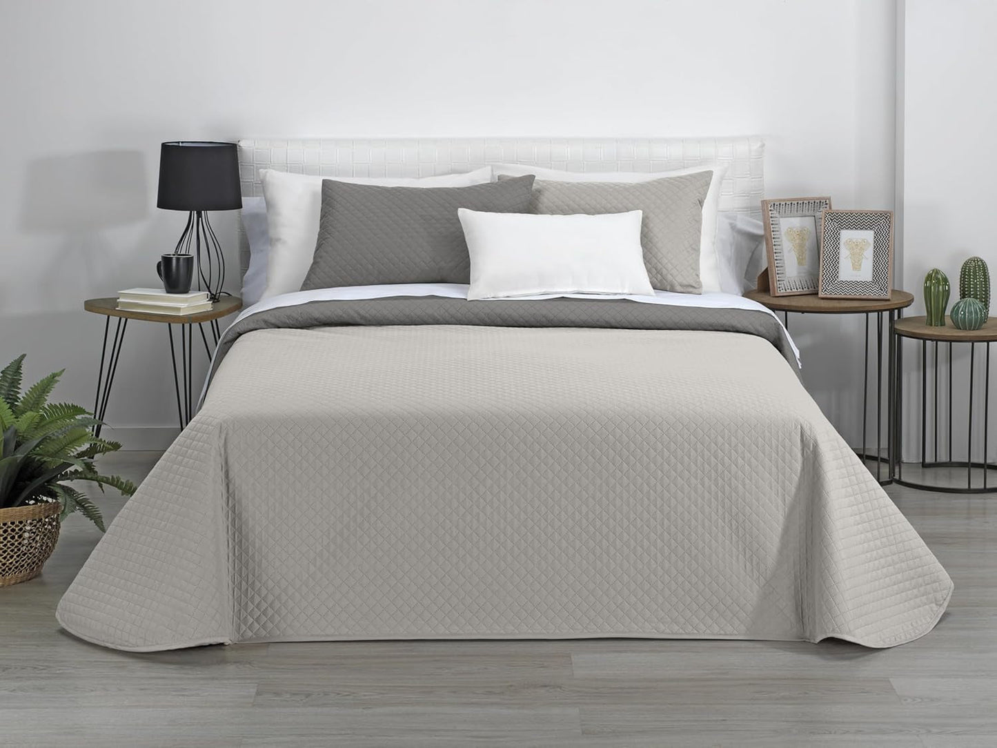 AVA | Wende-Boutique-Steppdecke | Für alle Jahreszeiten | Farbe - Beige/Taupe | Für 140/150/160 cm breite Betten. Bett. (250 x 270 cm. Ancho X Alto) | Steppdecke Steppdecken und Steppdecken Naty Shop