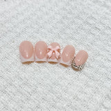 24 Stück rosa Diamant-Schleife, französische Maniküre-Tabletten, quadratische Nägel, Strass-Muster, nackte rosa künstliche Nägel, vollständige Abdeckung, Kleber, Maniküre