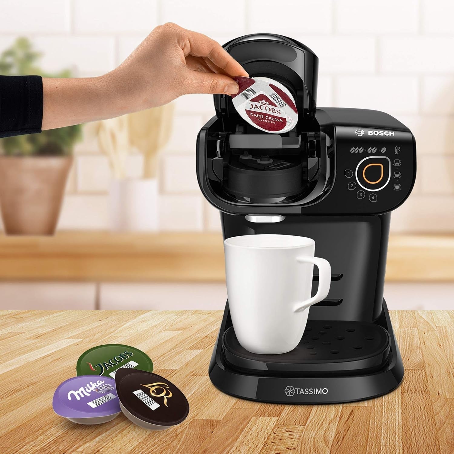 Tassimo My Way Espressomaschine mit 2 Kapseln TAS6502 mit Wasserfilter, 70+ Getränke, Getränkeanpassung, Kaffeevielfalt, einfaches Brühen, 1500 W, Schwarz