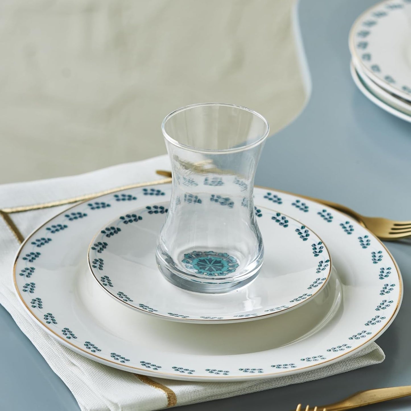 Karaca İznik Dessert-Set für 6 Personen, 18-teilig – elegantes Geschirr für köstliche Desserts