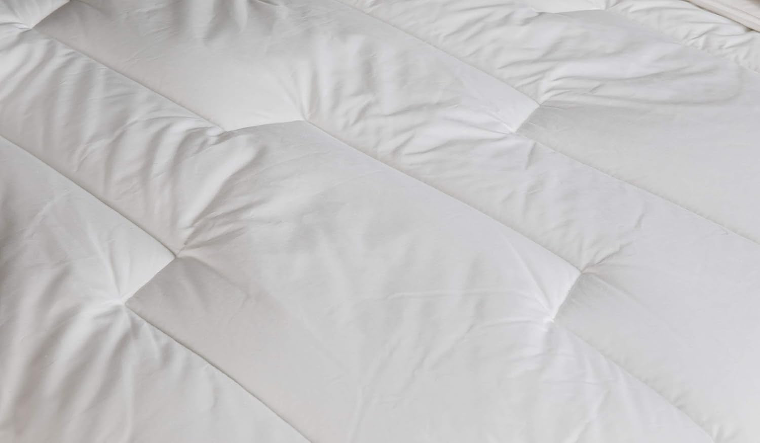 Wärmeregulierende Steppdecke, gemäßigt, 240 x 220 cm, Schweiß, optimale Belüftung, 100 % Baumwolle, Perkal, frisches Gefühl, französische Steppdecken und Steppdecken Naty Shop