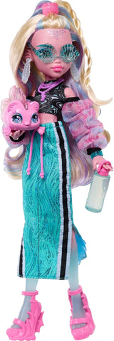 Monster High Lagoona Blue Neptuna Fish Short Top und Sport-Maxirock-Puppe mit 7 Accessoires, darunter Muschel-Sonnenbrille, Snack und Tasche, JHK33