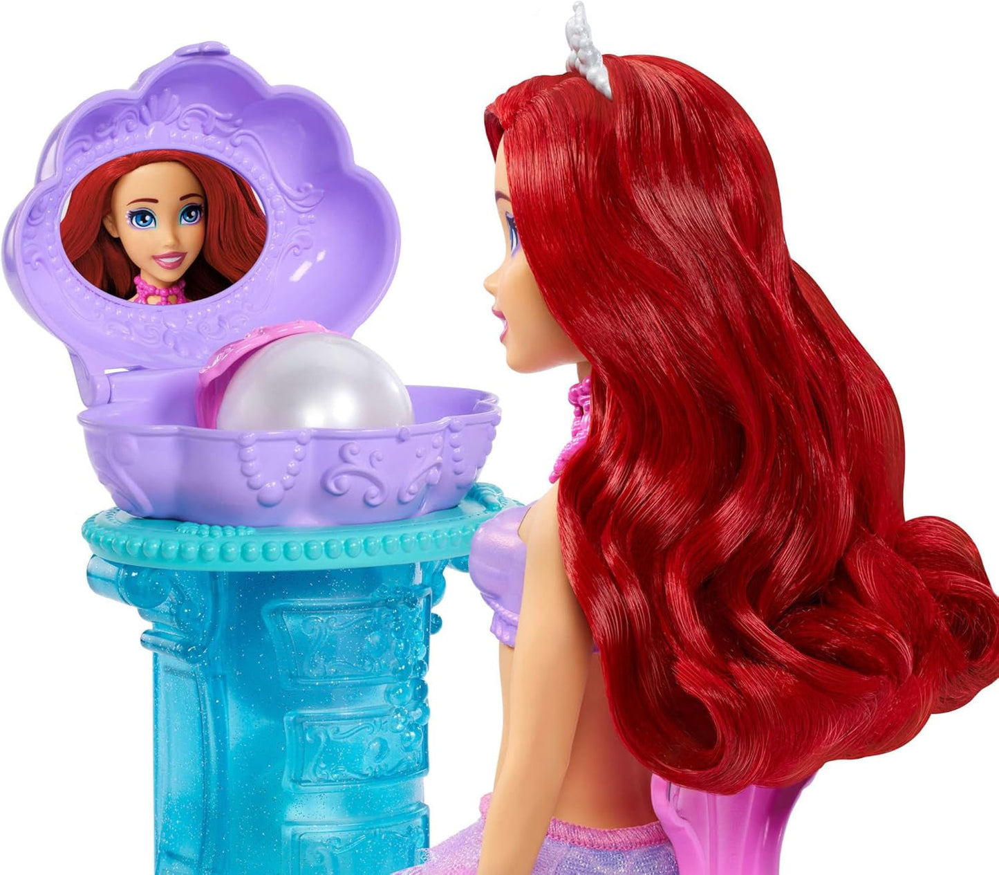 Mattel Disney Princess Toys, Make-up-Muschel Meerjungfrau Arielle Modepuppe mit abnehmbarem Schwanz, Schminktisch mit 5 wiederholbaren Pop-up-Überraschungen und 5 Zubehörteilen, JBF86 Naty Shop Dolls