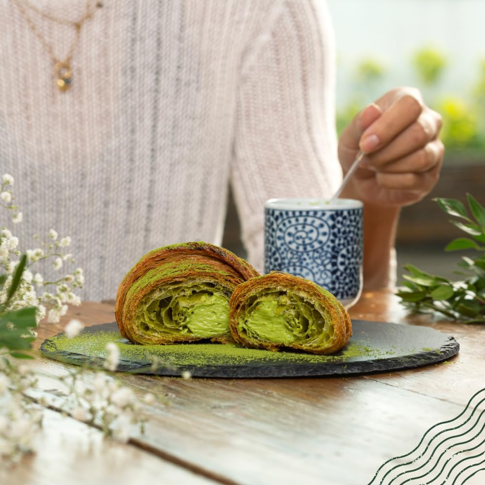 Naturalebio BIO Grüntee-Pulver 100 g. Zum Kochen und Backen. Original japanischer Matcha. Grüner Tee aus Japan, vegan, glutenfrei und gentechnikfrei. Natürliches Bio-Produkt.
