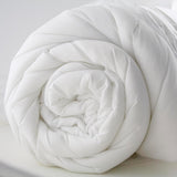 BÖHMEN | Steppdecke/ Bettfüllung 120 cm, Steppdecke 300 g/m², hypoallergene Füllung aus atmungsaktiven Anti-Milben-Fasern, extra weiche und antibakterielle Füllung, Größe 200 x 200 cm Steppdecken und Steppdecken Naty Shop