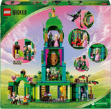 LEGO Wicked Tower-Spielzeug „Welcome to Emerald City“, Glinda- und Elphaba-Minipuppen, Geschenk für Filmfans sowie Mädchen und Jungen ab 9 Jahren, die Puppenhäuser lieben. 75684 Bausets Besuchen Sie den LEGO-Store