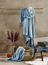 Bequeme Decke, Polyester, blau, 150 x 200 cm. Betten und Decken De Witte Lietaer