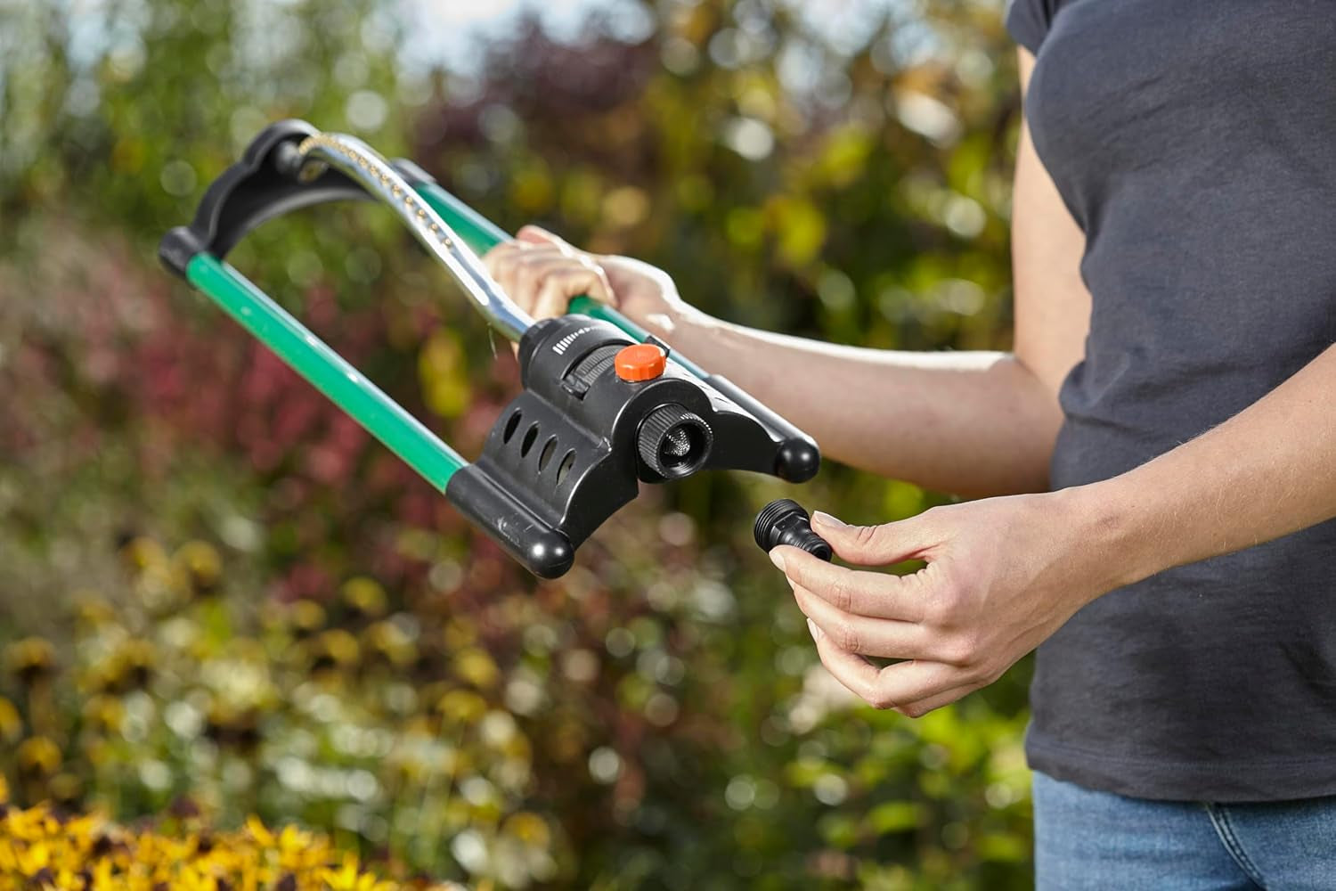 Adapter für Gardena-Geräte: Anschluss an das originale Gardena-System für Bewässerungsgeräte mit Innengewinde, passend für 26,5 mm Gewinde (G 3/4"), verpackt (2921-20), Schwarz