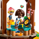 LEGO Friends Baumhaus im Abenteuercamp, Spielset für Mädchen und Jungen ab 8 Jahren mit 5 Figuren und 5 Tieren, Geschenkidee für kreative Spiele, Sportspielzeug, Puppenhaus 42631 Bausets Besuchen Sie den LEGO-Store
