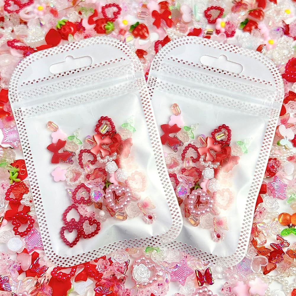 100 Stück 3D Nail Charms Rosa Rot Kirsche Erdbeere Blume Nagel Charms Kamelie Rose Schmetterling Nail Art Charms Flatback Herz Schleife Charms Nägel Zubehör Mond Stern Nagelschmuck Nageldesign Anhänger
