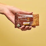 Hafervoll Porridge2go Erdnussbutter und Nüsse, 13 Riegel x 55 g – Vegan, Bio, Glutenfrei, Snack ohne Zuckerzusatz, mit Hafer, Datteln und Quinoa-Süßigkeit