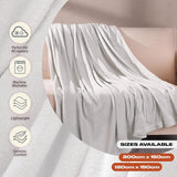 Brentford's Ultra Soft Fleece-Tagesdecke, Silbergrau, großes Doppelbett – 150 x 200 cm. Betten und Decken. Beuche den Brentfords-Store