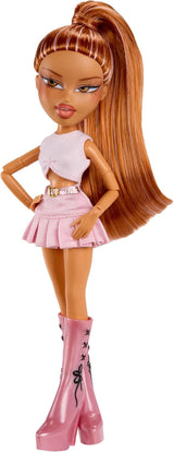 BRATZ Pop Starz Yasmin – Modepuppe mit Sammelanhänger, Outfit und Musikzubehör