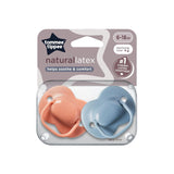 Tommee Tippee Kirsch-Latex-Schnuller, 0–6 Monate, 2er-Pack, Beutel-Schnuller aus 100 % Naturlatex