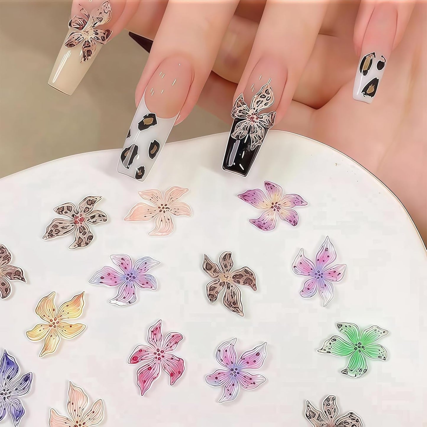 50 Stück 3D Blume Nail Charms Set, Buntes Nageldesign Zubehör, Nägel Charms Und Nagel Art Charms, Perfekt Für Nailart, Maniküre Dekoration Und DIY Nageldesign