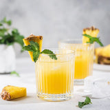Rauch Happy Day Ananas | Explosion tropischer Aromen | Hergestellt aus 100 % konzentriertem Ananassaft | 6 x 1 Liter, Tetra Prisma Alkoholfreie Getränke Naty Shop