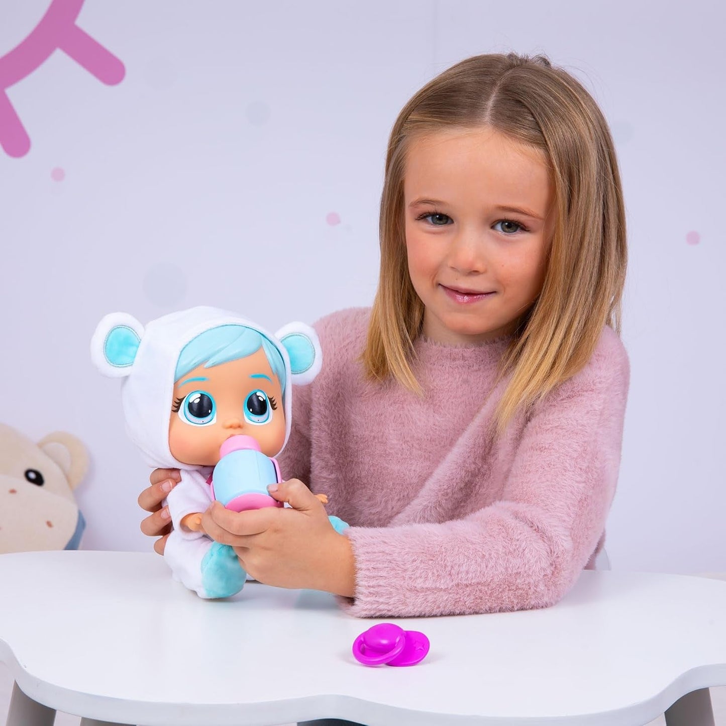 Cry Babies Loving Care Kristal Puppe, Kristal Loving Care Babypuppe mit 3 Zubehörteilen für Arztspiele, Pflege, Weinen mit echten Tränen, Spielzeug für 18 Monate alte Babys