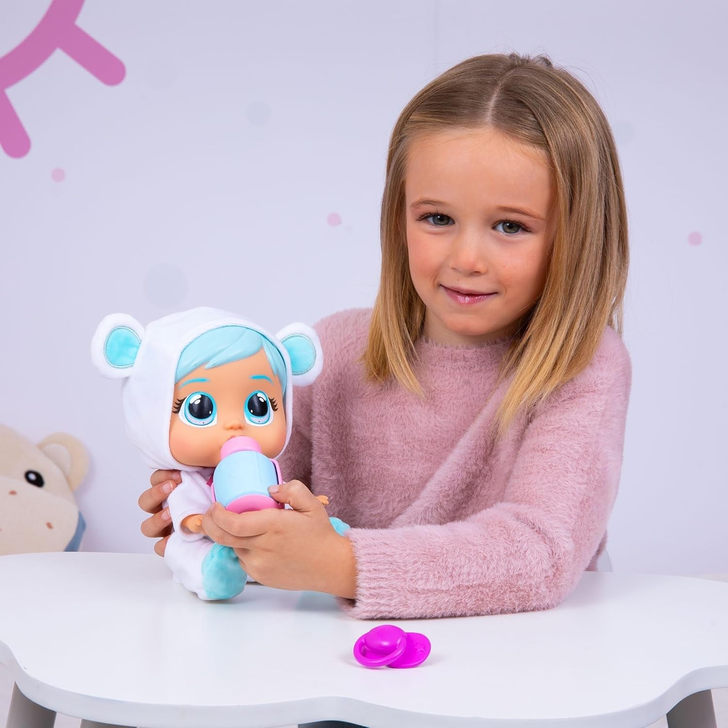 Cry Babies Loving Care Kristal Puppe, Kristal Loving Care Babypuppe mit 3 Zubehörteilen für Arztspiele, Pflege, Weinen mit echten Tränen, Spielzeug für 18 Monate alte Babys
