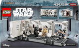 LEGO Star Wars Tantive IV Boarding, A New Hope Movie Bauspielzeug, Fantasy-Spielset zum Sammeln, Geschenkidee für Jungen und Mädchen ab 8 Jahren und Sammler 75387 Bausets Beuche den LEGO-Store