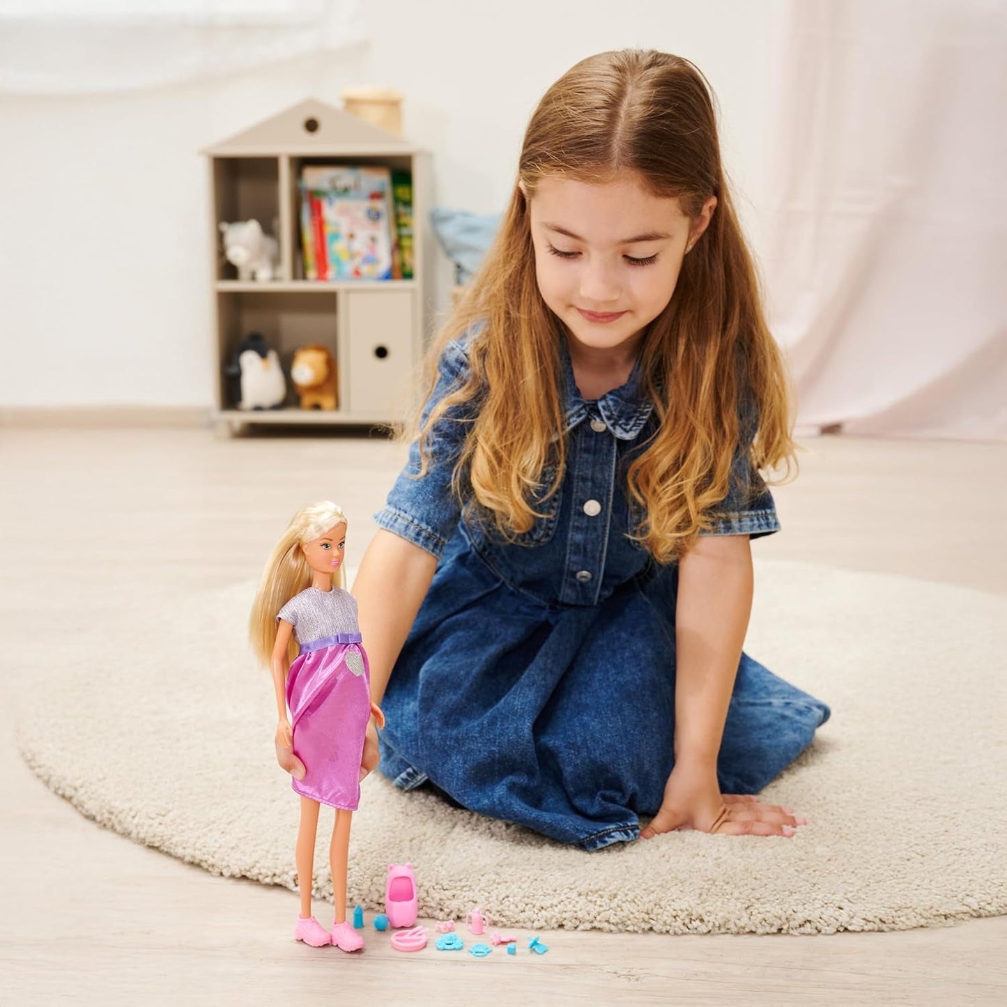 Simba Steffi Love Welcome Baby, 29 cm, schwangere Steffi, 12er-Pack Rollenspielzubehör, modische Puppe mit 4 cm großem Babypuppenspielzeug für Kinder ab 3 Jahren