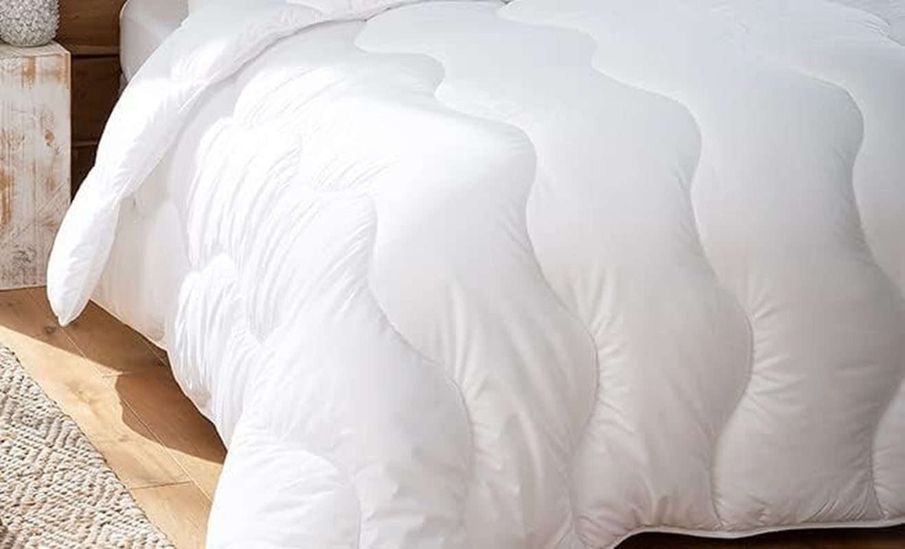 Abeil Couette Douceur Et Fraicheur Blanc Quilt Feran Ice Soft And Fresh, Weiß, 240 x 260 cm, Polyester, 240 x 260 Steppdecken und Steppdecken Naty Shop