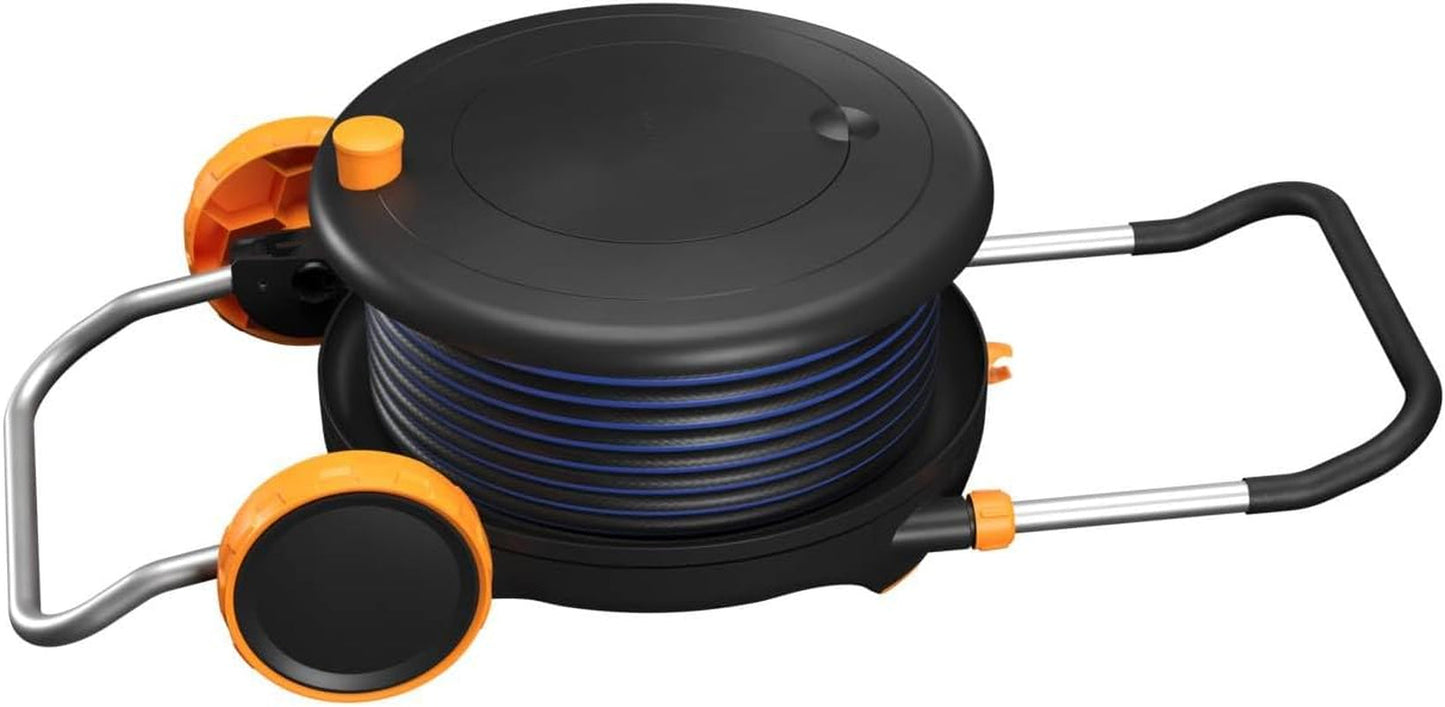 Fiskars Comfort L Wasserrad mit Rädern, All-Inclusive-Bewässerungsset, Gesamtreichweite 31,5 m, automatisches Aufwickeln, universeller Gartenschlauch (Ø 13 mm), universeller Wasserhahnanschluss, 1071670