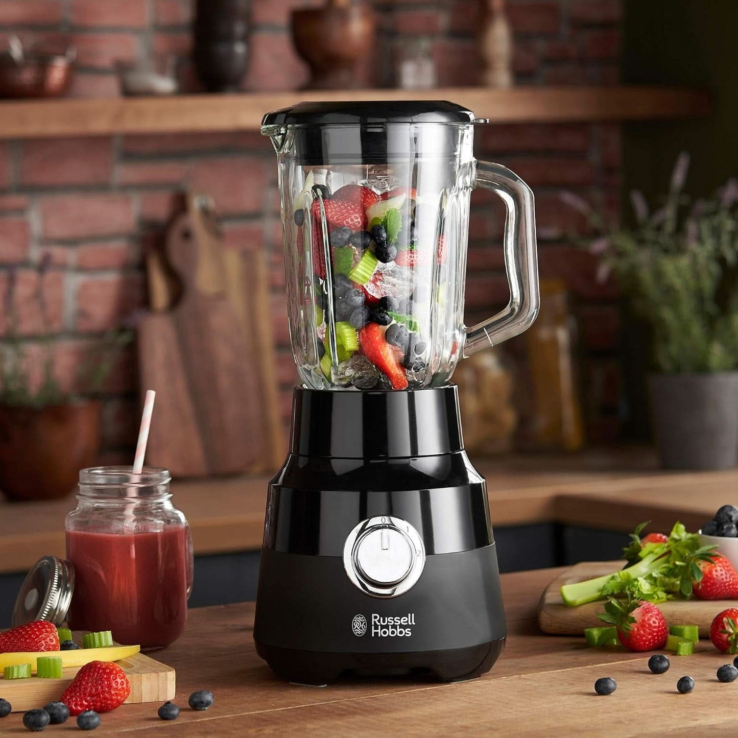 Russell Hobbs Standmixer [1.5L Glasbehälter] Matt Schwarz (Starker 0.9PS Motor, Impuls-/Ice-Crush-Funktion, Edelstahlmesser, Bpa-Frei Mixer, Elektrischer Zerkleinerer, Smoothie-Maker) 24722-56 Kitchen Naty Shop