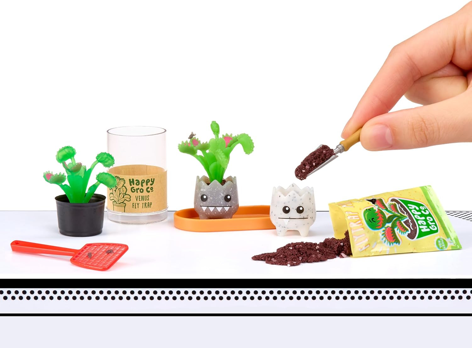 MGA Miniverse Make It Mini Nature 3 Series – Mini-Sammlerstücke, Bastelspielset, Nachbildungen von Pflanzen, Spielzeug, Blumen, für Sammler und Kinder ab 8 Jahren