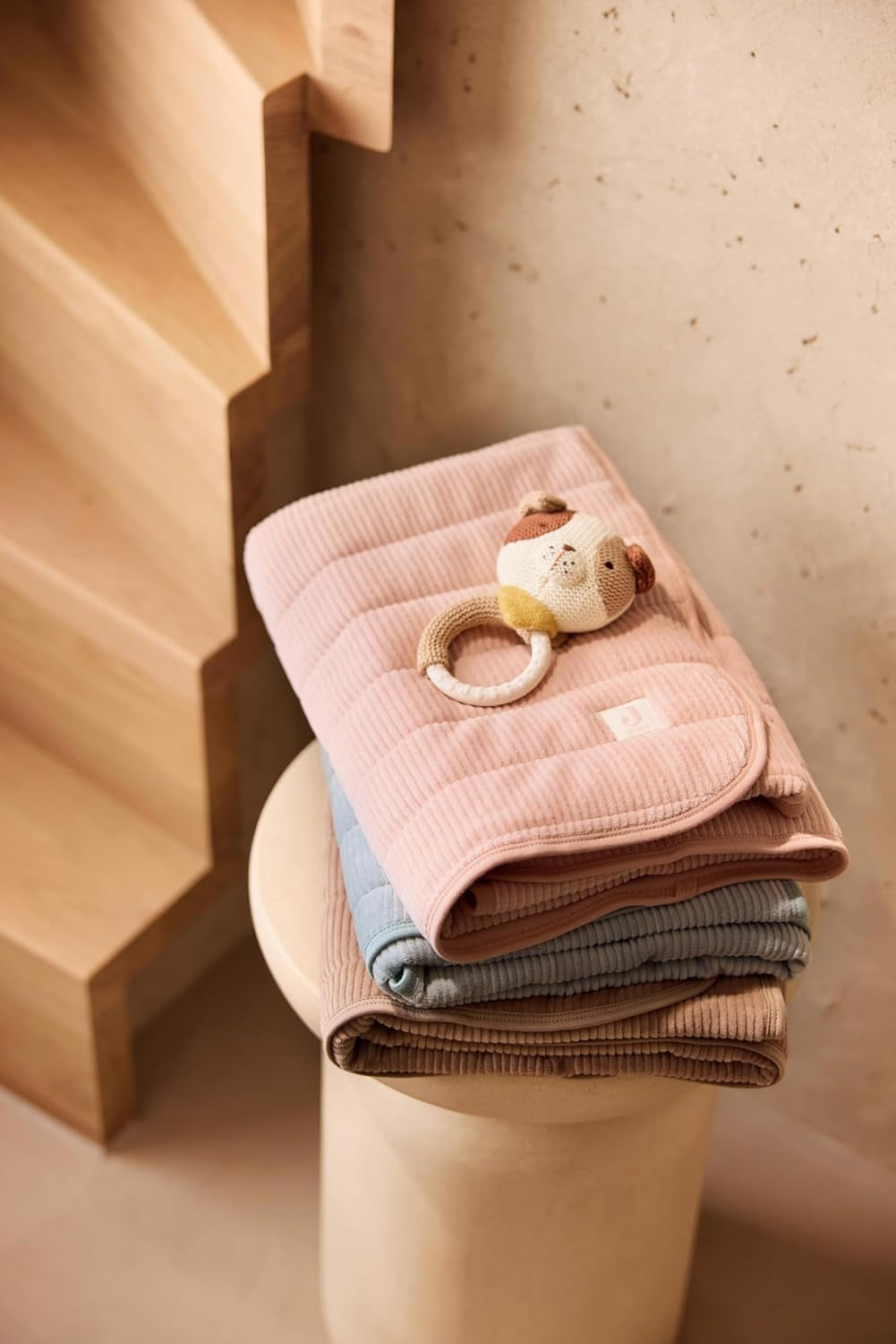 Jollein Baby-Beißring – Mick – Zahnungshilfe – BPA-frei – gestrickter Hundekopf – Silikon-Beißring – Babyspielzeug – lindert Schmerzen beim Zahnen