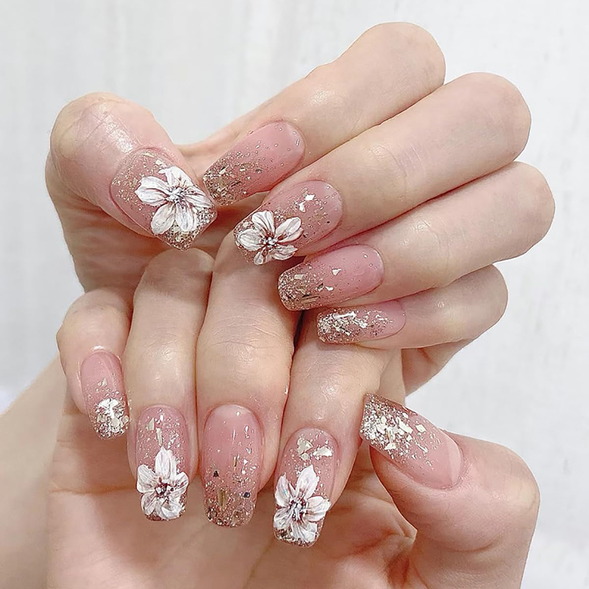 Künstliche Nägel, natürlicher Glitzer, kurzes Aufdrücken, selbstklebende Glitzernägel aus Acryl für Frauen und Mädchen, Nagelkunst-Zubehör, 48 Stück