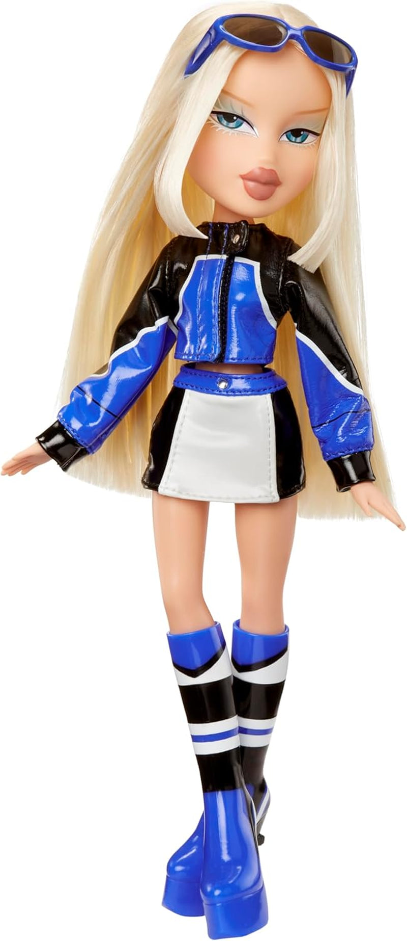 Bratz Scorchin' Cloe – Enthält 1 Modepuppe mit Outfit und Accessoires, vom Motorsport inspirierte Puppen, süßes Spielzeug für Mädchen