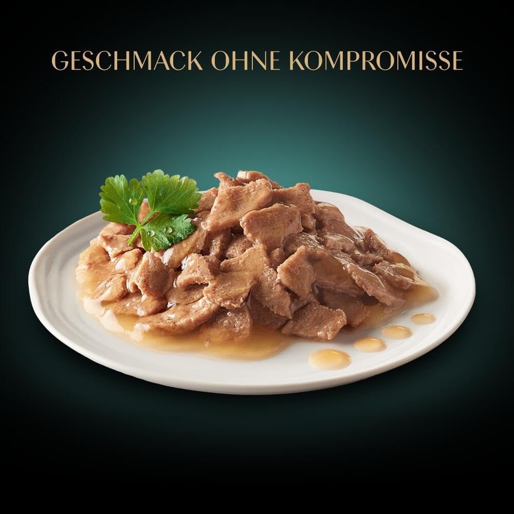 Sheba Portionsbeutel Nassfutter für Katzen, Multipack Fresh & Fine in Soße mit MSC-Huhn und Lachs, 6x6x50g - Feine Mahlzeiten für Katzen in Soße