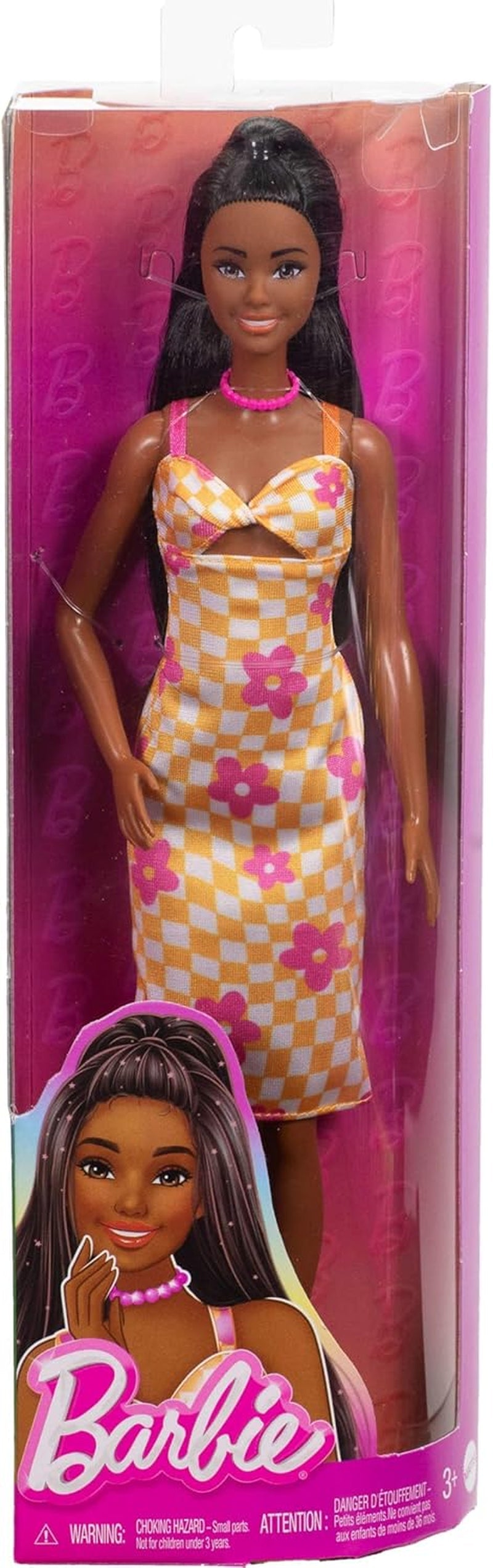 Barbie Fashionistas Puppe Nr. 233 mit schwarzem Haar, orange kariertem Midikleid mit rosa Blumen, Halskette und Sandalen, HYT91
