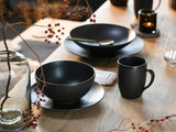 Creatable, 23146, Serie SOFT TOUCH BLACK, 20-teiliges Geschirrset, Kombiservice aus Porzellan, spülmaschinen- und mikrowellengeeignet, hergestellt in Portugal