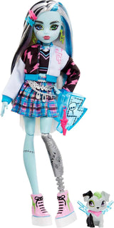 Monster High Frankie Stone Puppe in Jeansjacke und Shorts, inklusive Hundewatzie und Zubehör wie Rucksack, Snack und Notizbuch, HXH73 Naty Shop Dolls Elektrisierende Mode