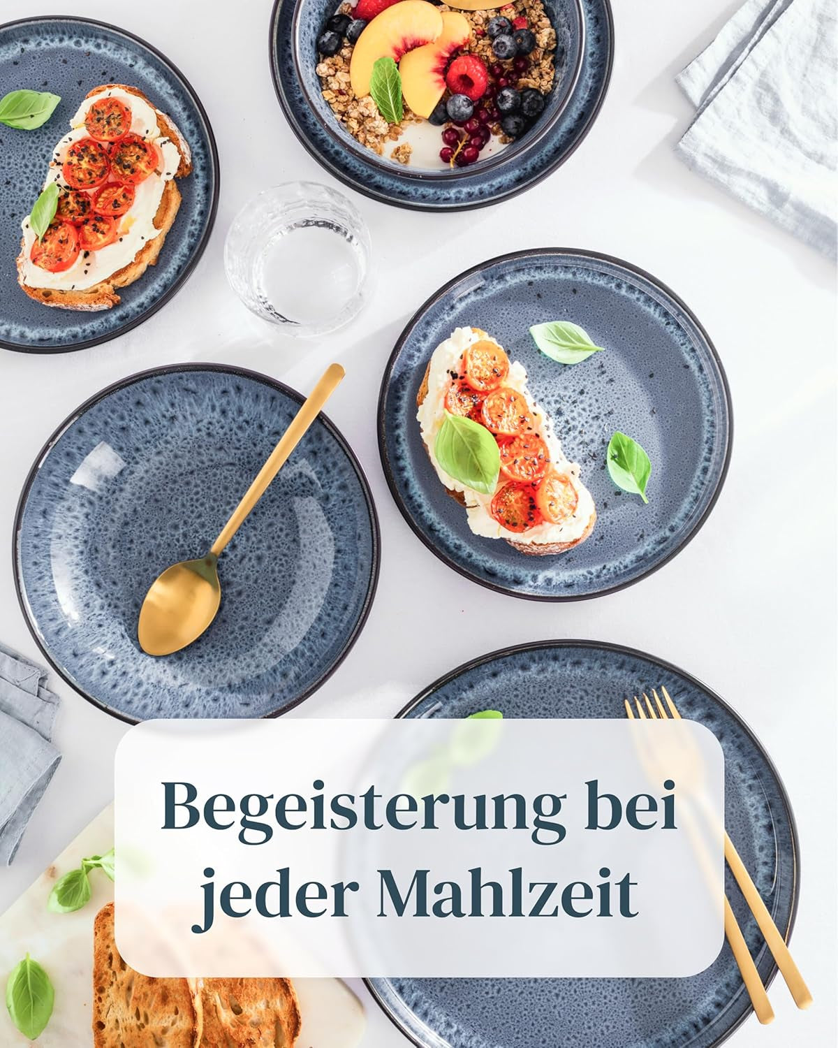 18-teiliges Keramik-Steinzeug-Geschirrset für 6 Personen, Ibiza-Design, TESTSIEGER. Ein wunderschönes mediterranes Geschirrset aus Keramiksteinzeug mit Schüsseln und Tellern. Pure Living Geschirrset in Rauchblau.