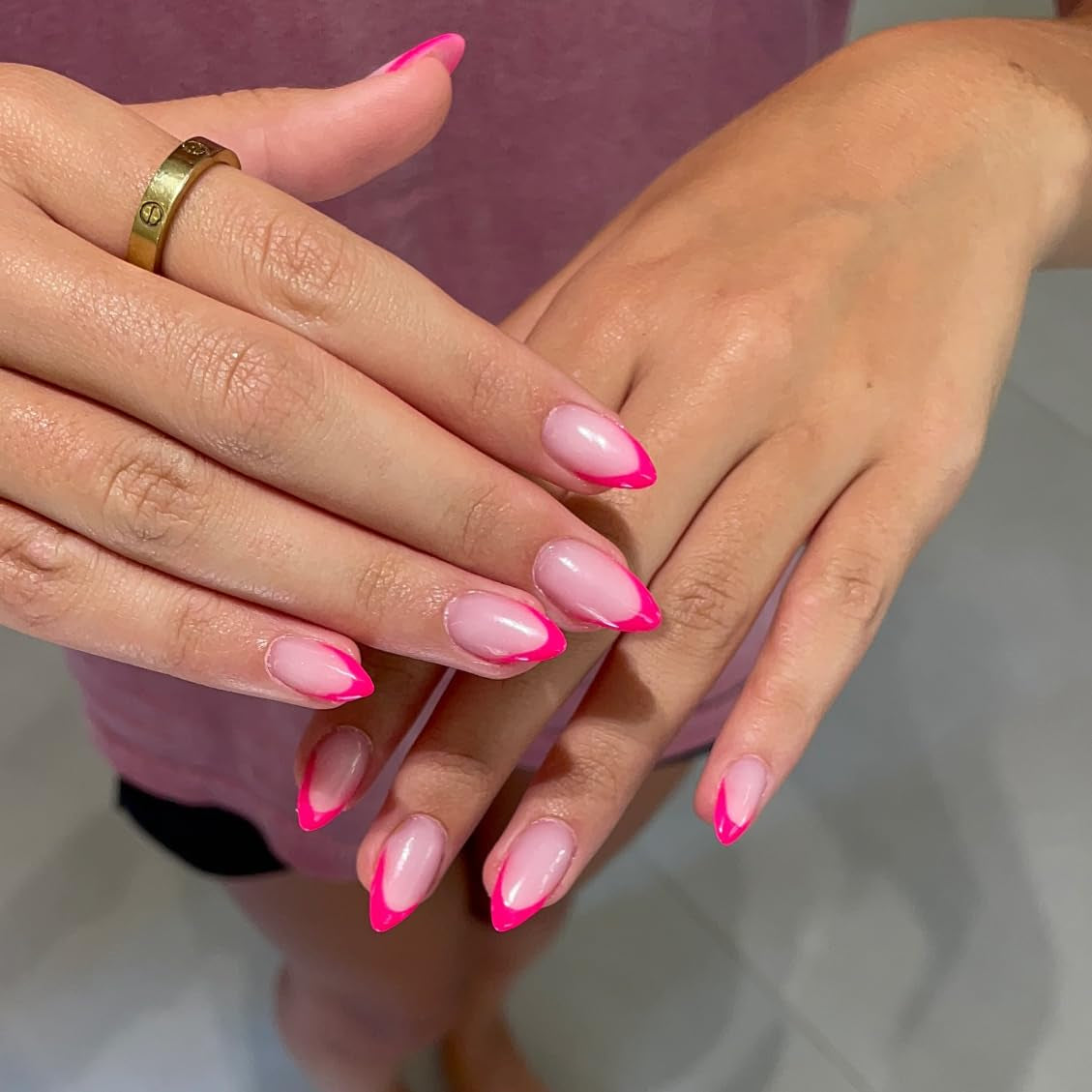 Lange French Tips Gold Glitzer Kleber auf langen quadratischen Nägeln Glitzer French Tip Falsche Nägel Set Quadratische künstliche Nägel für Frauen 24 Stück