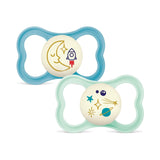 MAM Air Silikon-Schnuller, 2er-Pack, extra leichtes und luftiges Design, zahnfreundlicher Baby-Schnuller aus MAM SkinSoft-Spezialsilikon, mit Schnullerbox, 6-16 Monate, Bär/Nashorn