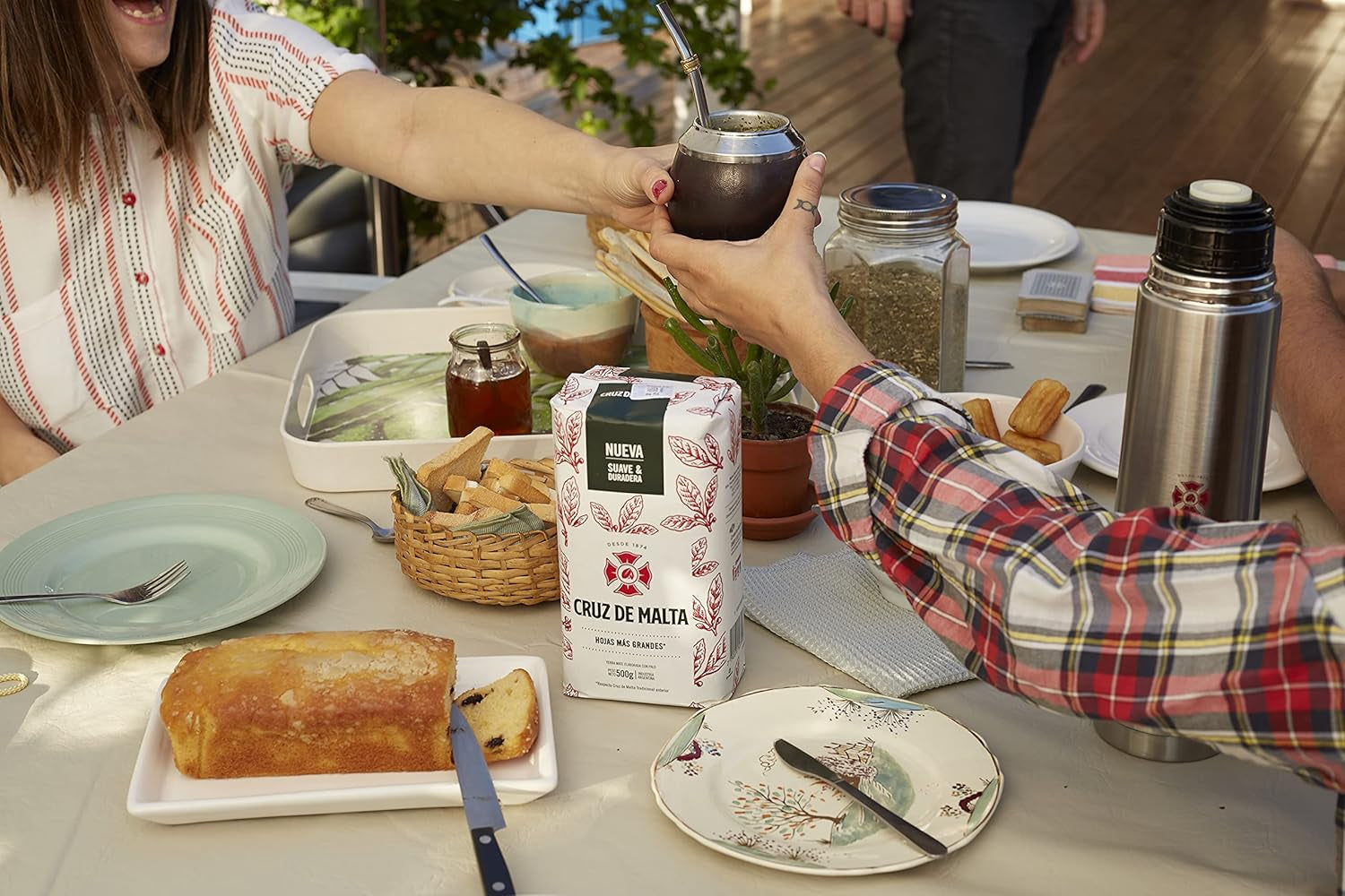 Argentinischer Mate-Tee mit Stielstücken, 1 kg.