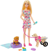 Barbie Dog Duo Puppe und Zubehör, einschließlich Welpe und großer Hund mit Rollstuhl, Leine, Futternapf, Haustierbett und Knochenbelohnungen, für Kinder ab 3 Jahren, HTK37