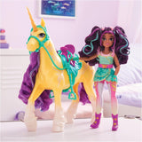 Unicorn Academy Knöchelpuppe Ava – die Originalpuppe zur beliebten Netflix-Serie, 24 cm groß und mit 7 Accessoires für fantasievolles Rollenspiel, für Kinder ab 4 Jahren