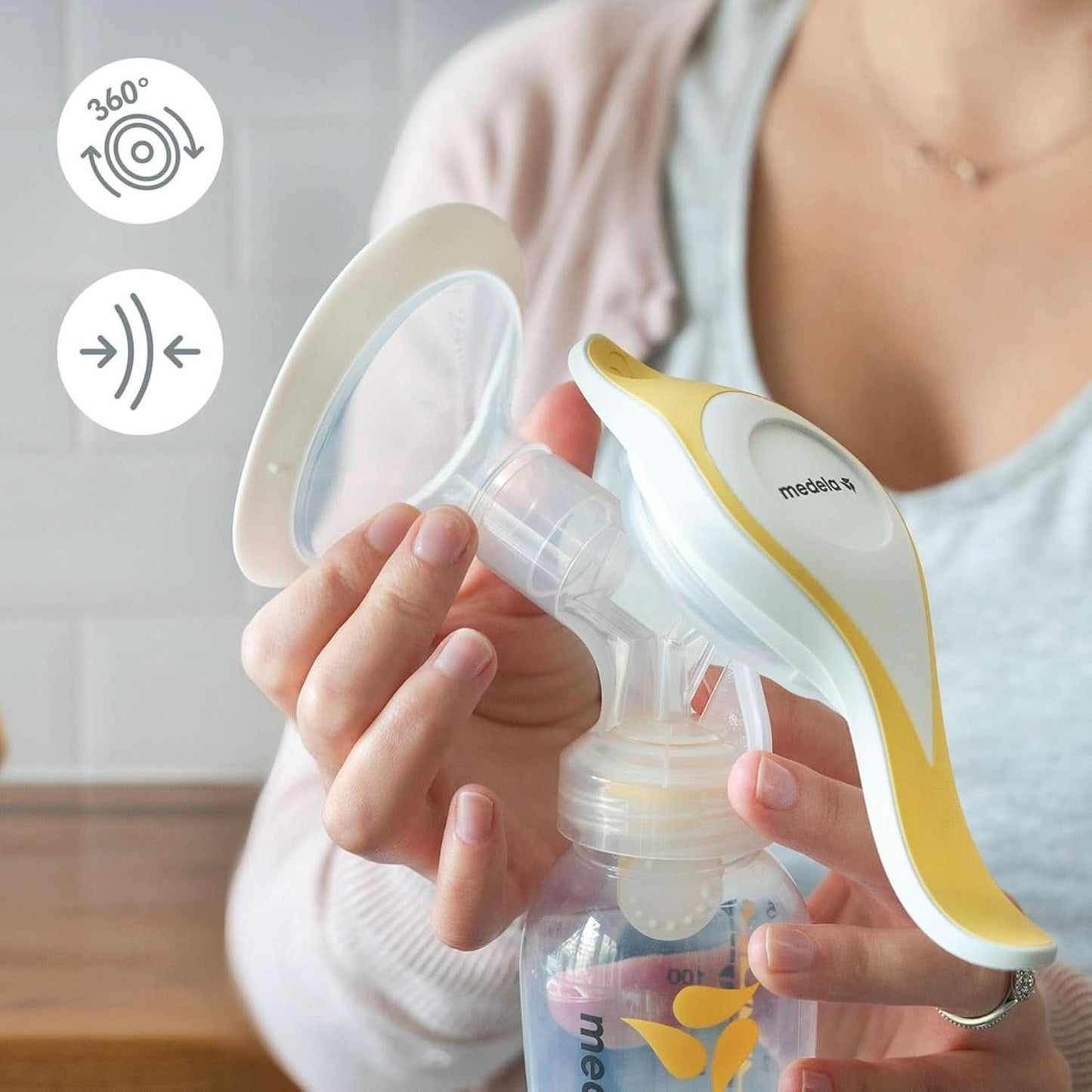 Manuelle Milchpumpe Medela Harmony – Kompaktes Schweizer Design mit Personalfit Flex-Schutzschilden und Medela 2-Phase Expression-Technologie. Zubehör Essen und Stillen Bebe Naty Shop