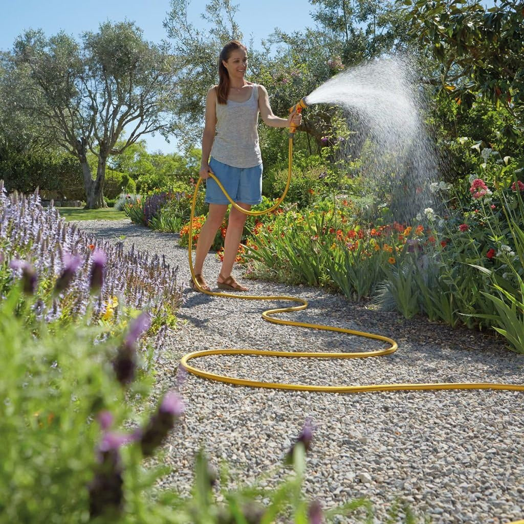 HOZELOCK - Tricoflex Ultraflex Schlauch Ø 12,5 mm (1/2") 10 M: Wetterfester, verdrehsicherer und verdrehsicherer flexibler Gartenschlauch aus 40 % recyceltem PVC [117000]